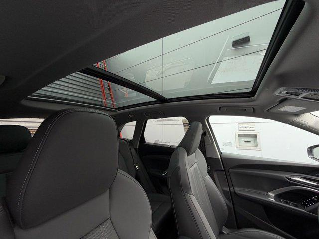 2025 Audi Q5 Premium Plus - Photo 14