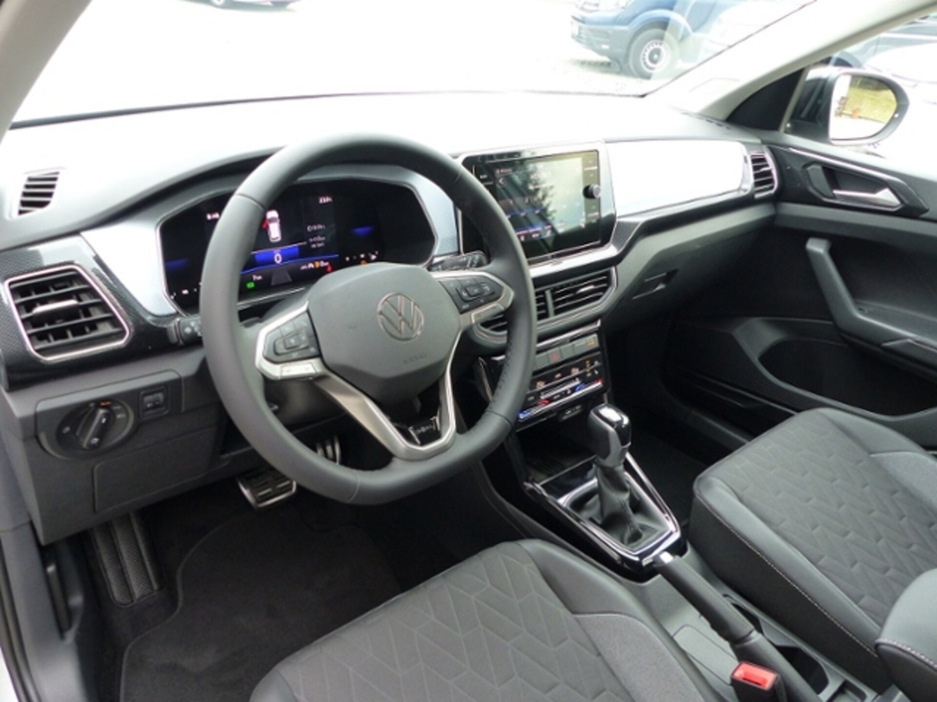 Volkswagen T-Cross Life