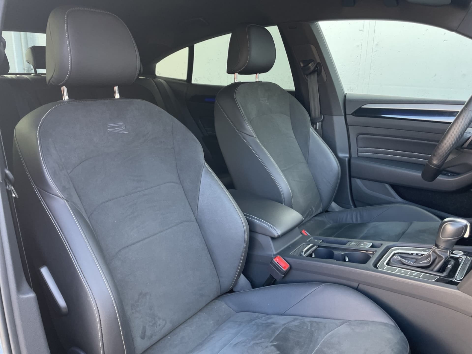 Volkswagen Arteon R-Line