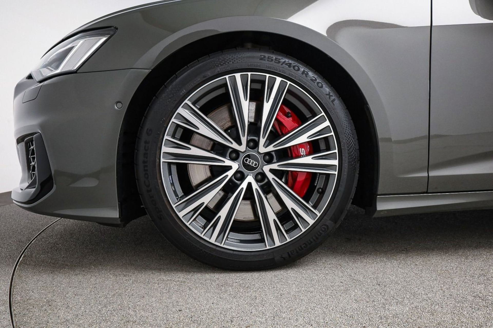 Audi S6 Avant