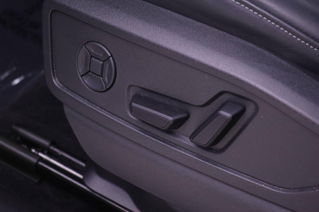 2025 Audi Q5 Premium - Photo 20