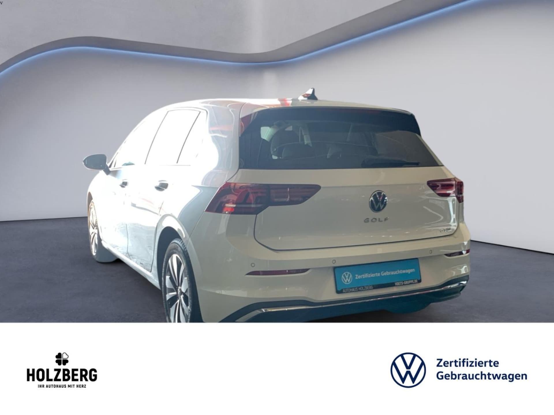 Volkswagen Golf Life