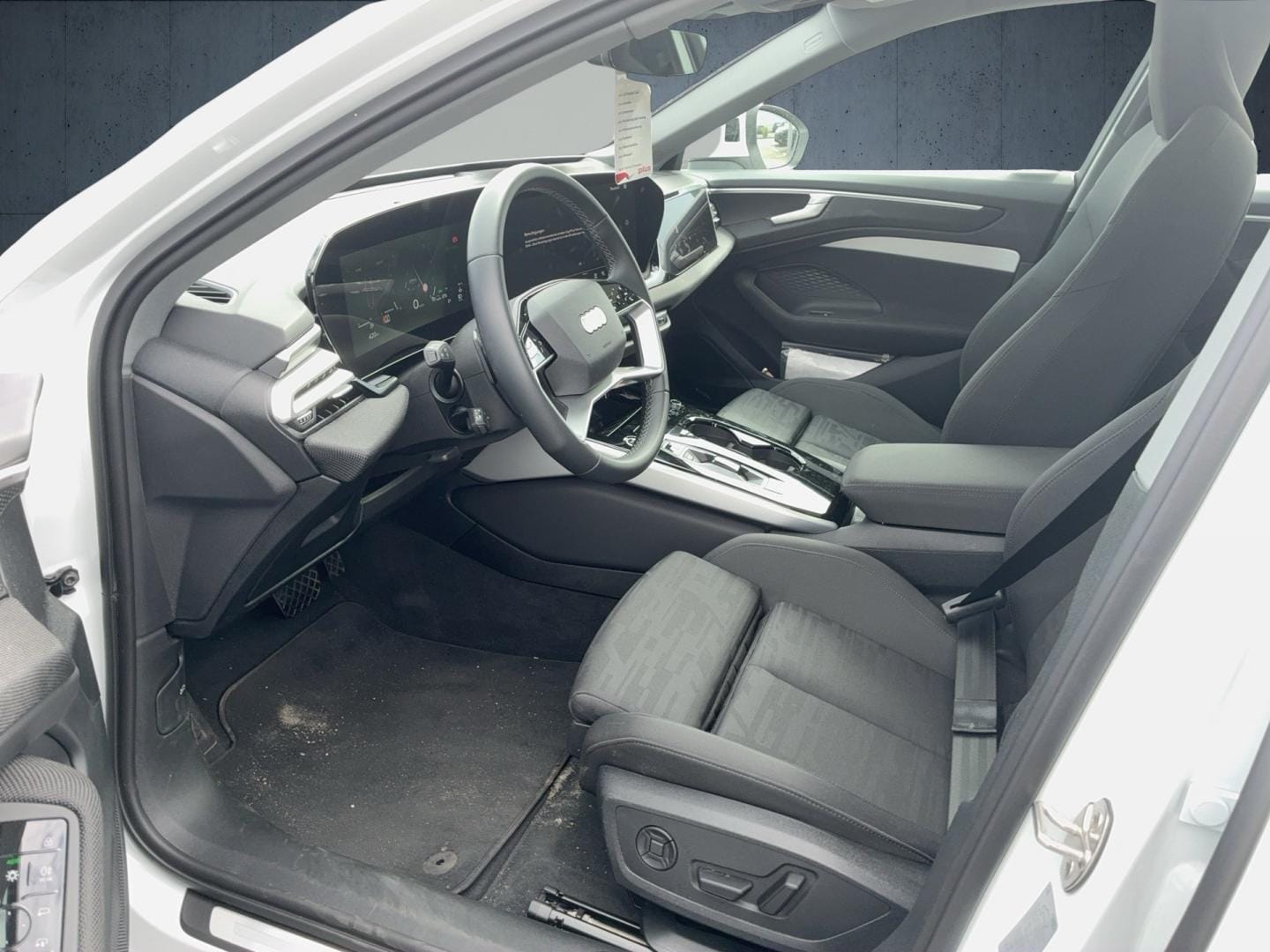Bild über Audi A6 Avant TDI quattro 150 kW S tronic - für weitere Informationen kontaktieren Sie den Audi Partner
