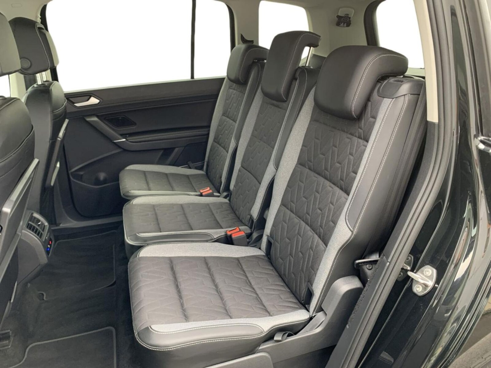 Volkswagen Touran – Bild 14