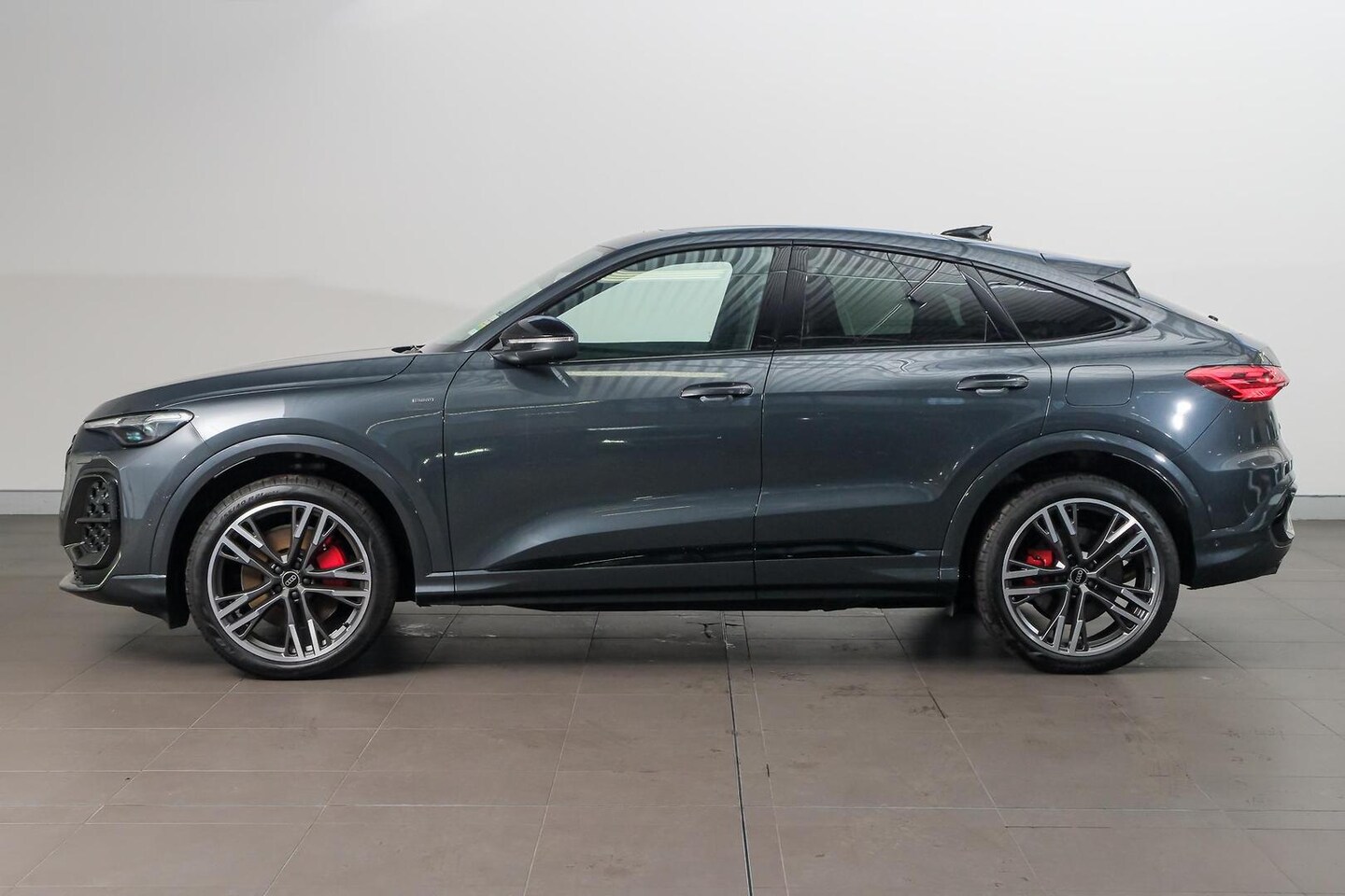 Image about Audi Q5 Sportback e-hybrid quattro S tronic