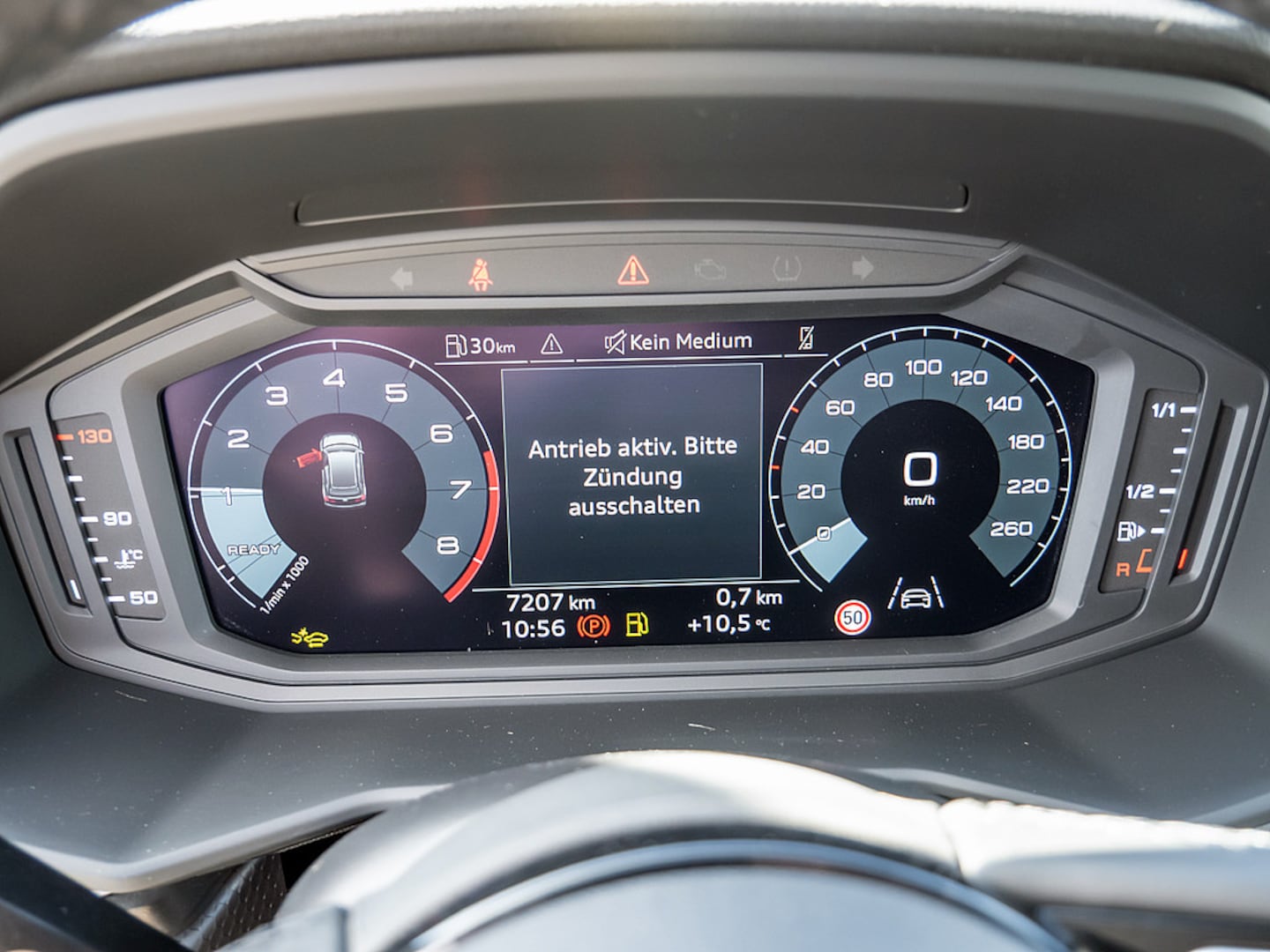Bild über Audi A1 Sportback advanced 30 TFSI Schaltgetriebe - für weitere Informationen kontaktieren Sie den Audi Partner