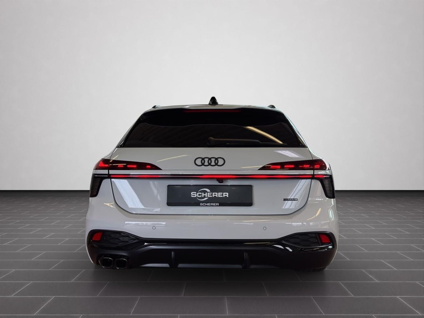 Bild über Audi A6 Avant TDI quattro 220 kW S tronic - für weitere Informationen kontaktieren Sie den Audi Partner