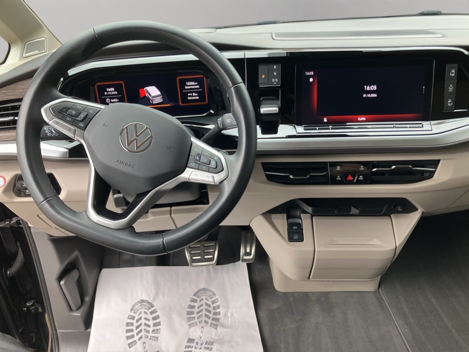Volkswagen Multivan Langversion – Bild 14