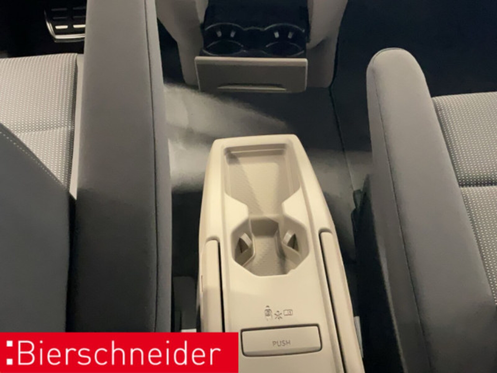 Volkswagen Multivan – Bild 15