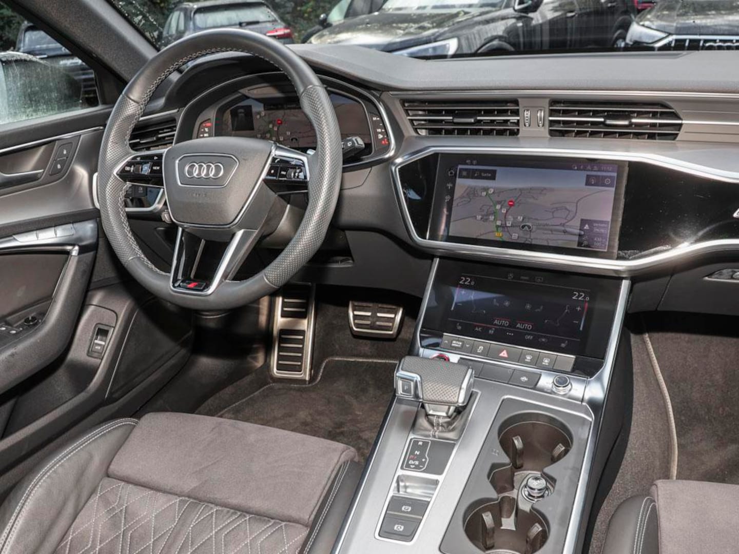 Bild über Audi S6 Avant TDI quattro tiptronic - für weitere Informationen kontaktieren Sie den Audi Partner