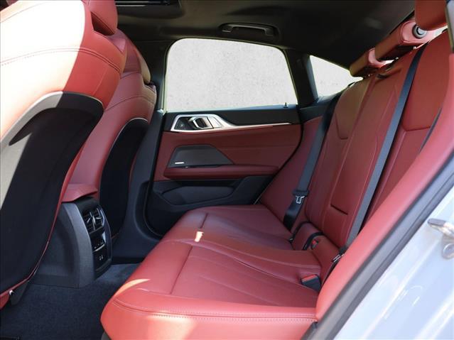 2025 BMW i4 M50 - Photo 26