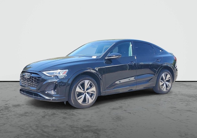 2024 Audi Q8 Sportback e-tron