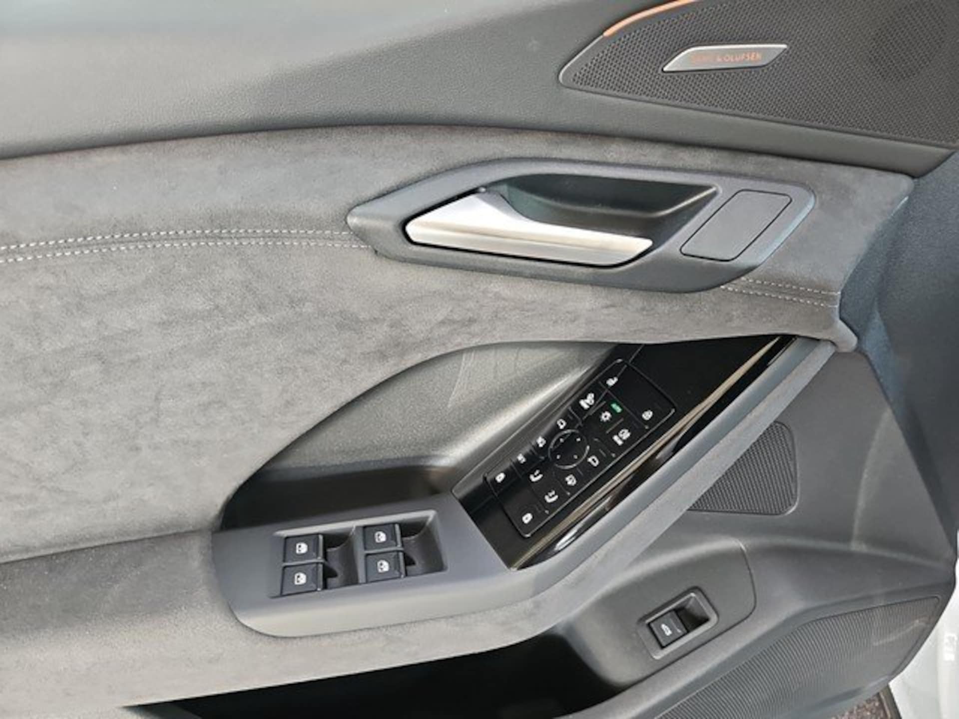 Audi Q6 SUV e-tron