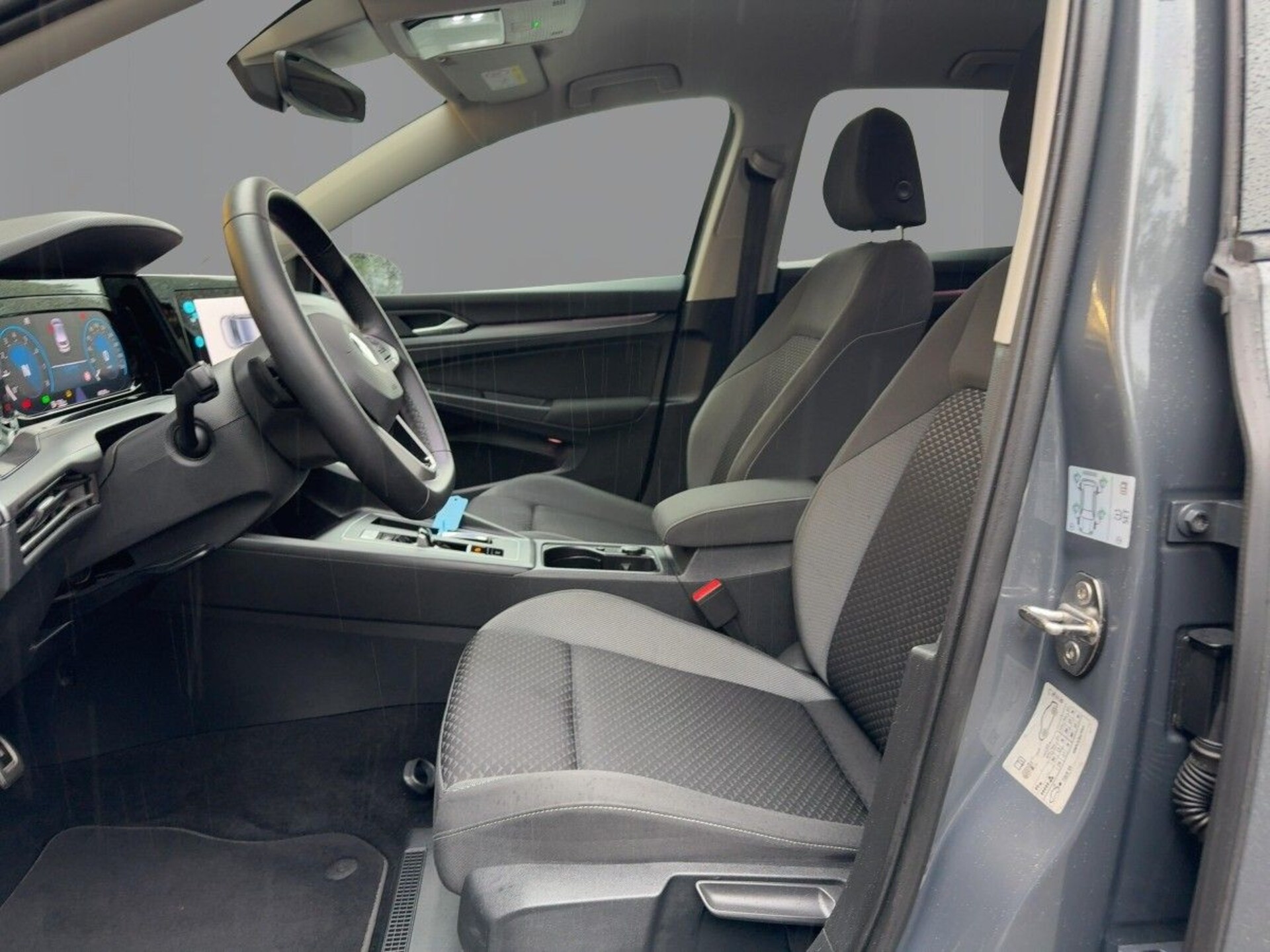 Volkswagen Golf Active