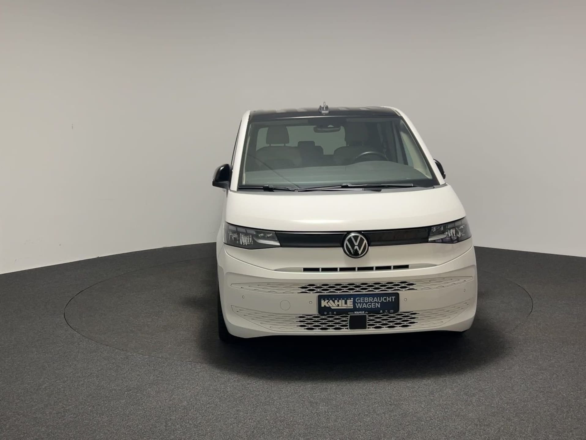 Volkswagen Multivan Basis-Modell