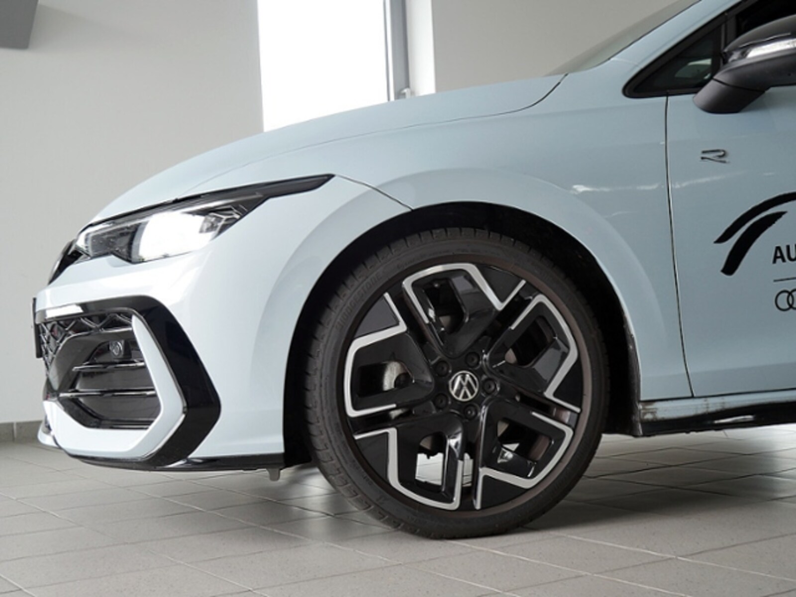 Volkswagen Golf – Bild 9