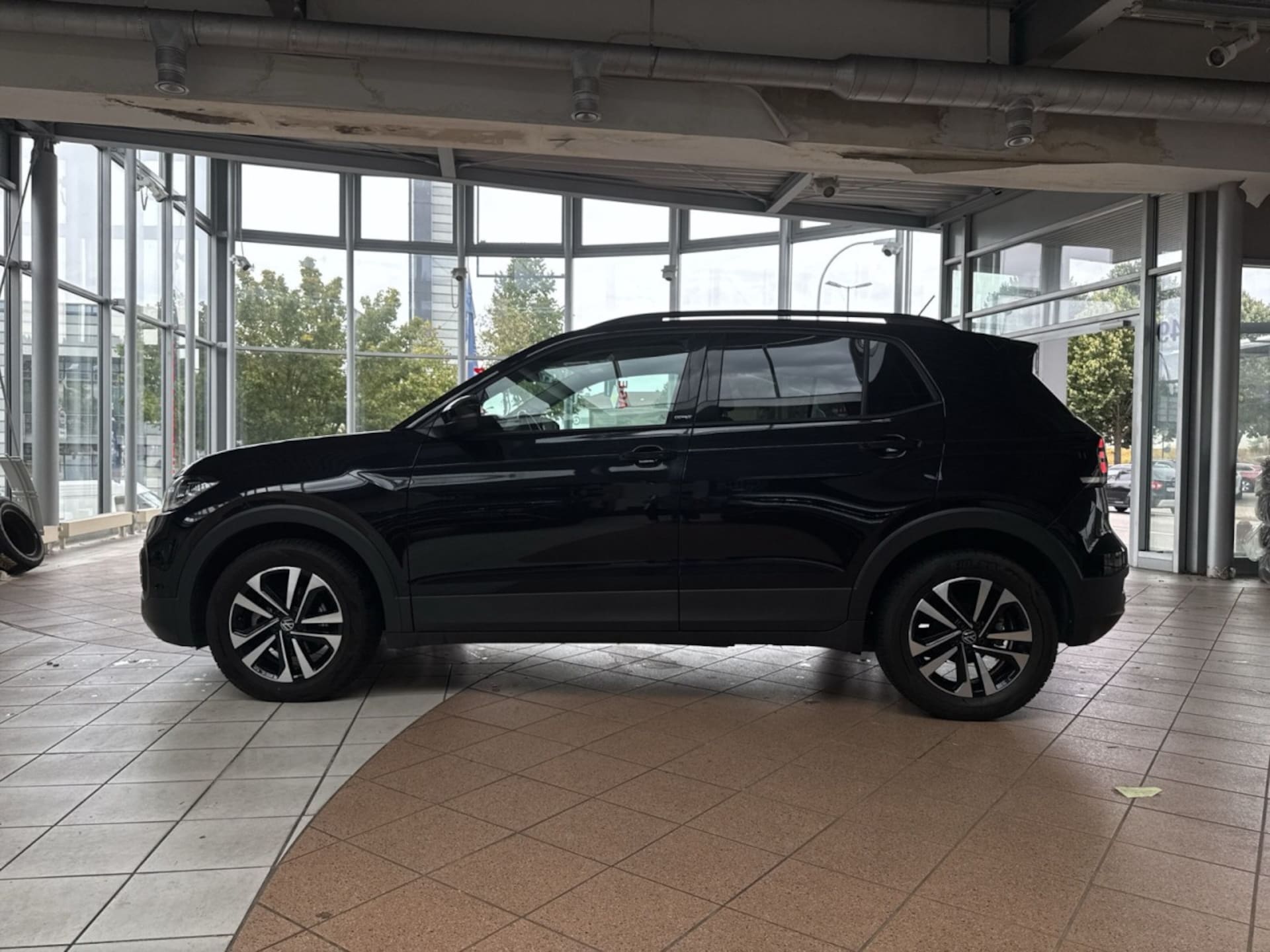 Volkswagen T-Cross United