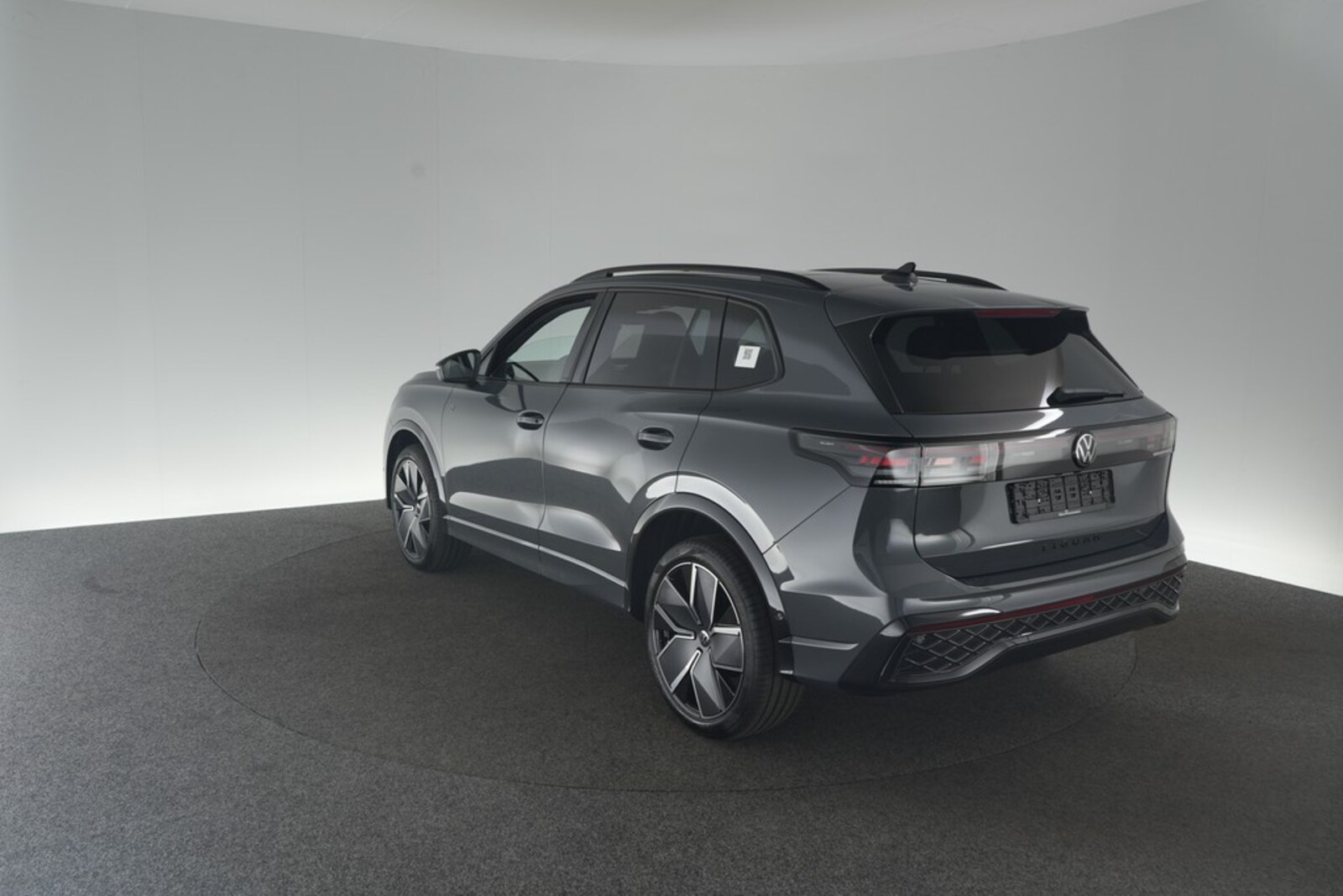 Volkswagen Tiguan – Bild 9