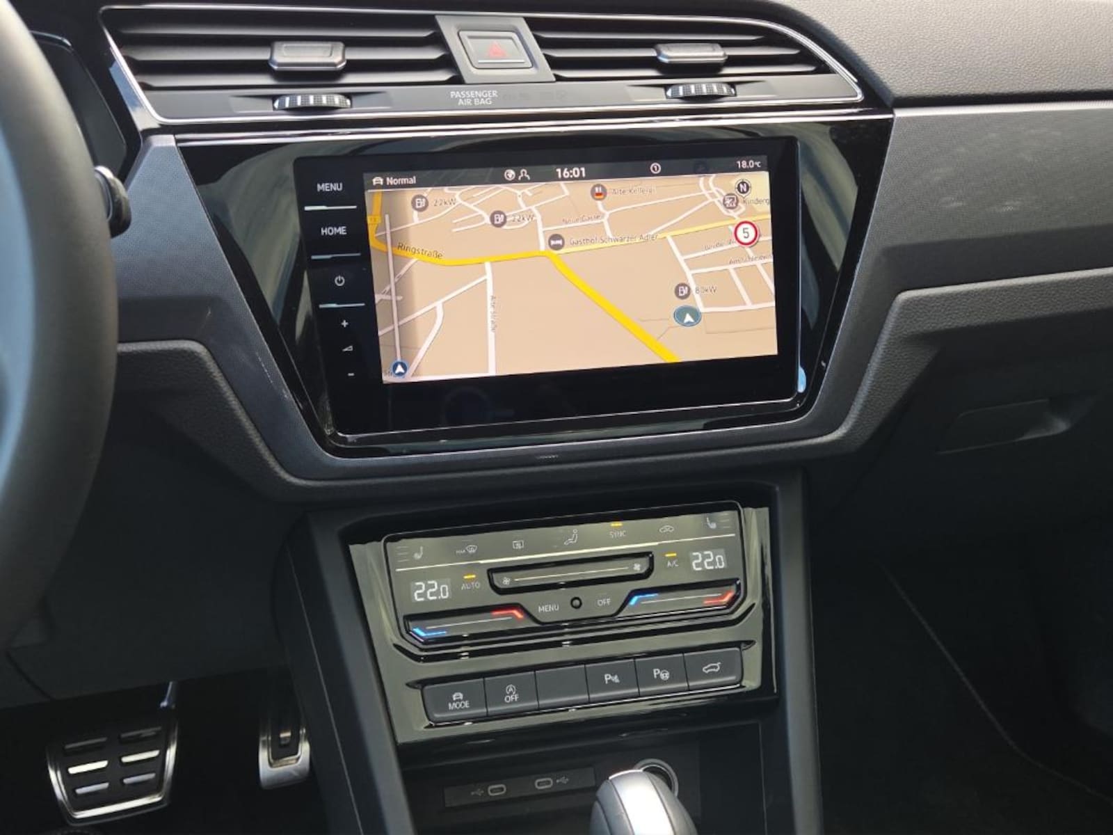 Volkswagen Touran – Bild 9