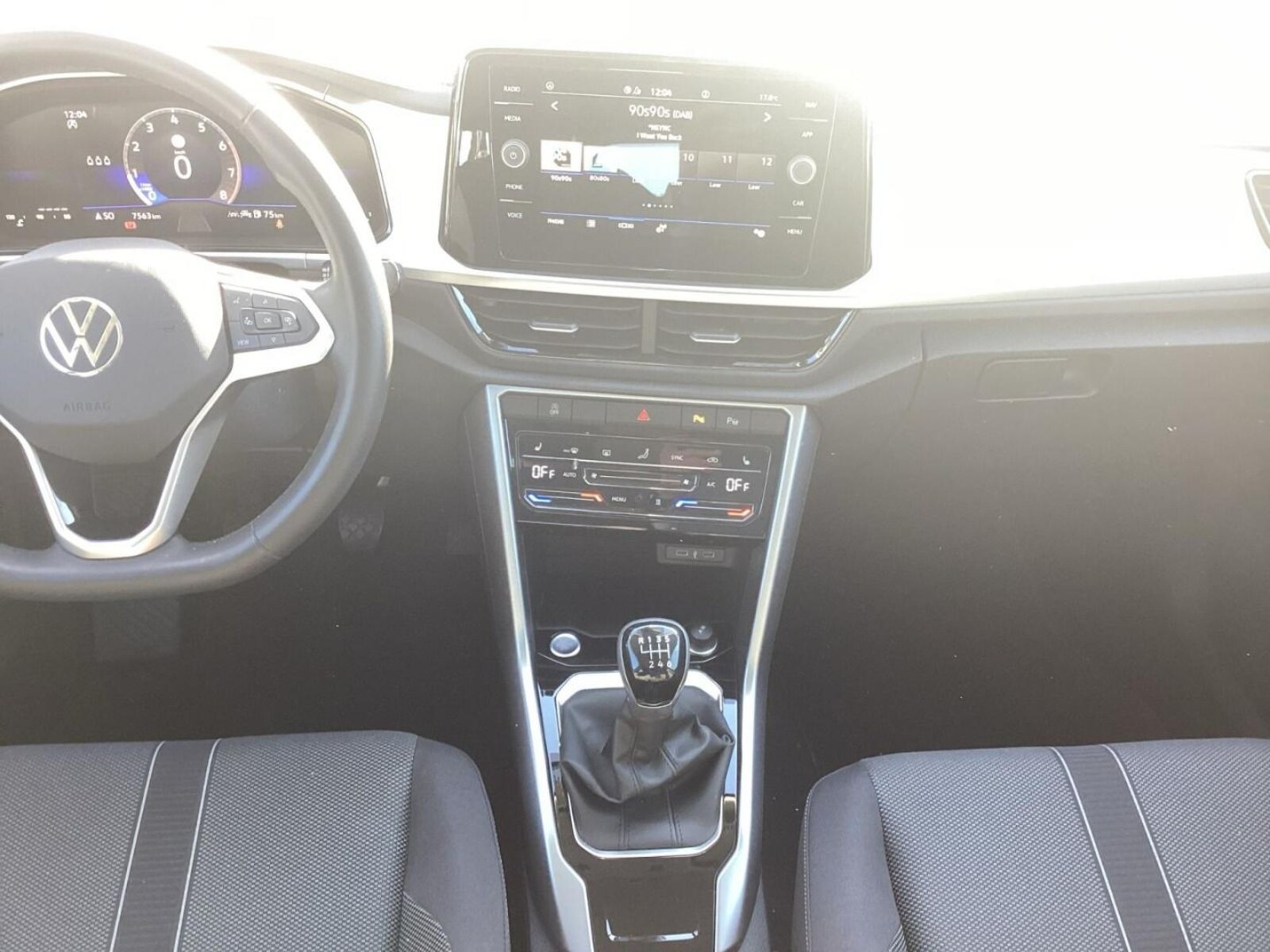 Volkswagen T-Roc – Bild 12