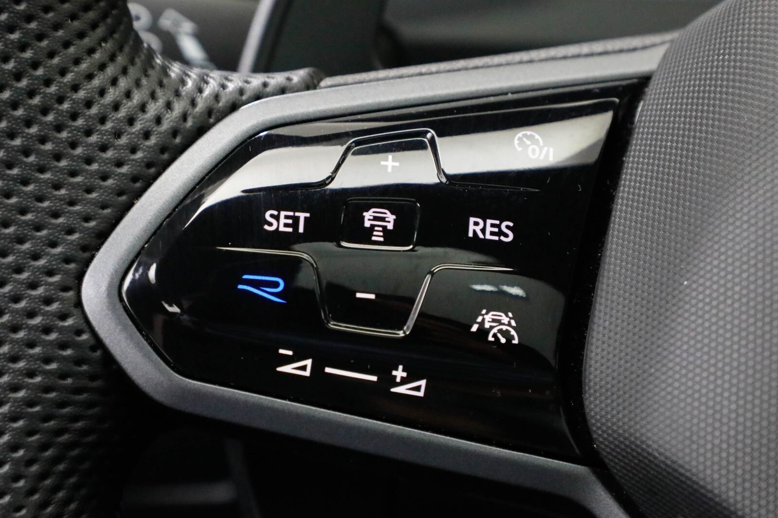 Volkswagen Tiguan – Bild 25
