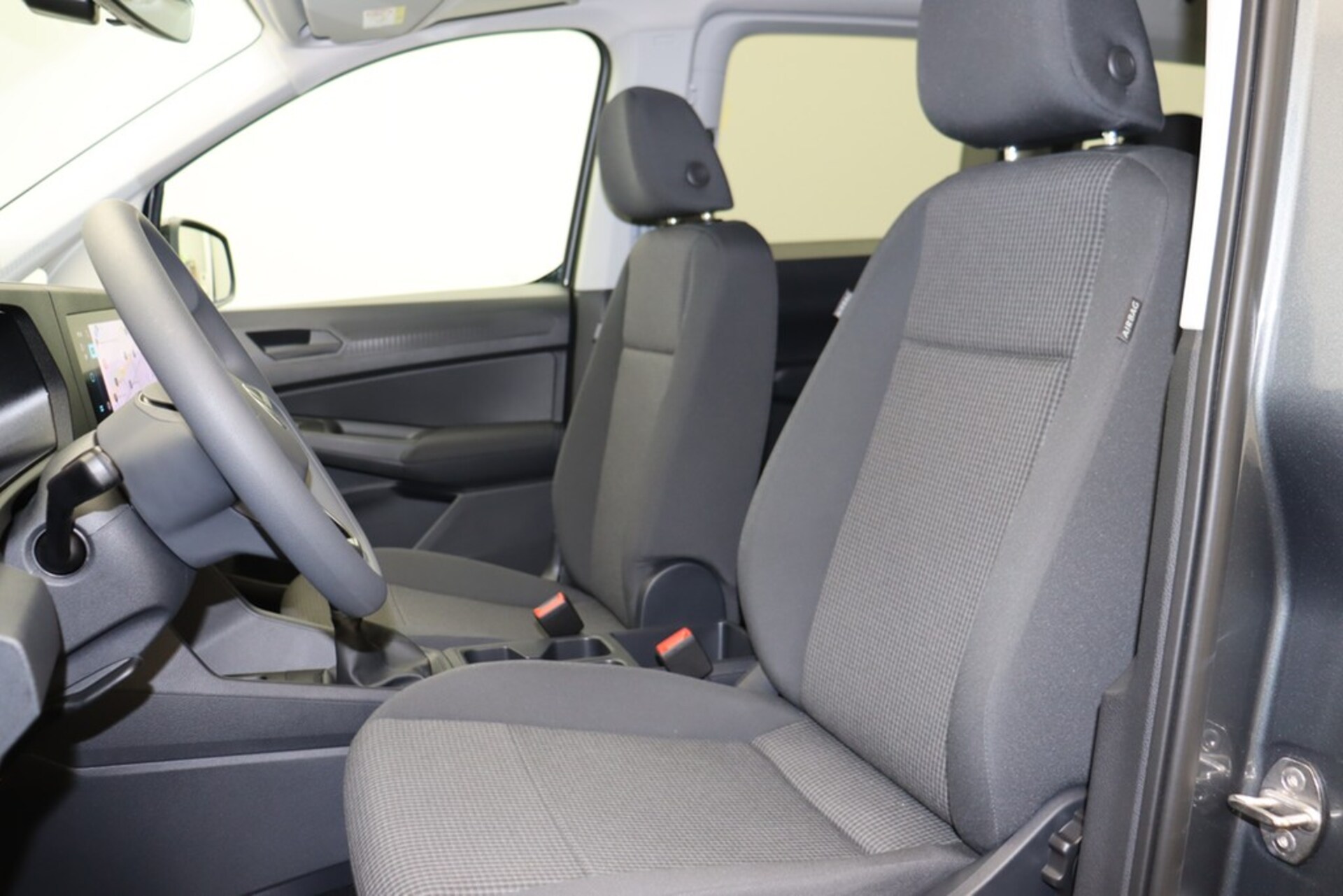Volkswagen Caddy Basis-Modell