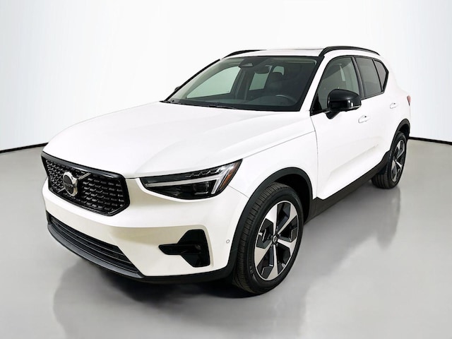2026 Volvo XC40