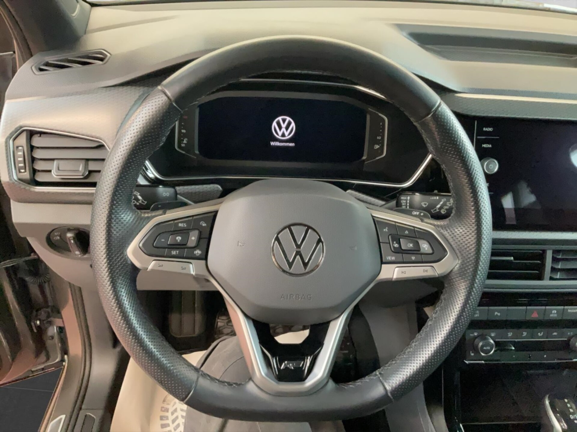 Volkswagen T-Cross Style