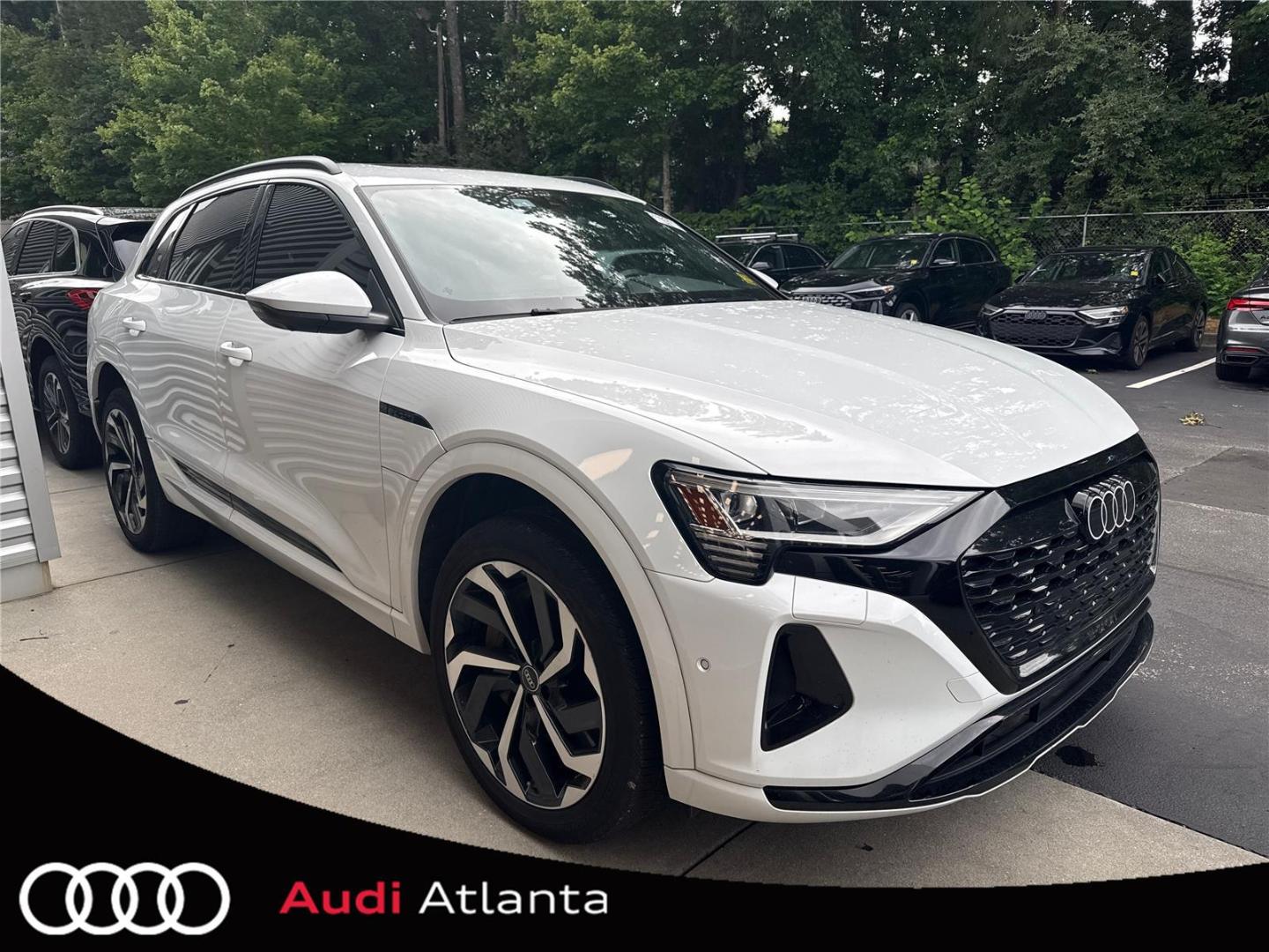 2024 Audi Q8 e-tron