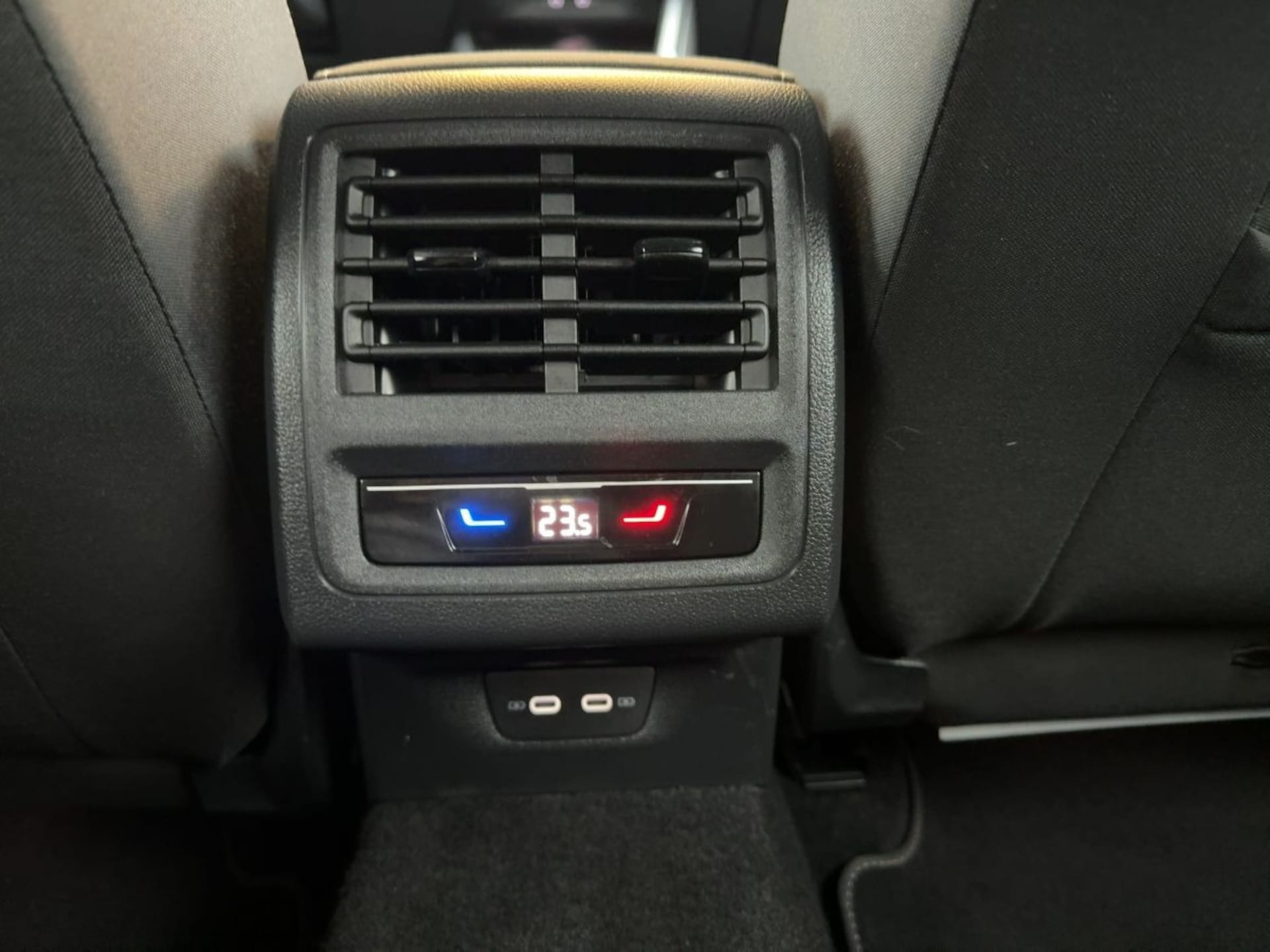Volkswagen Golf Active