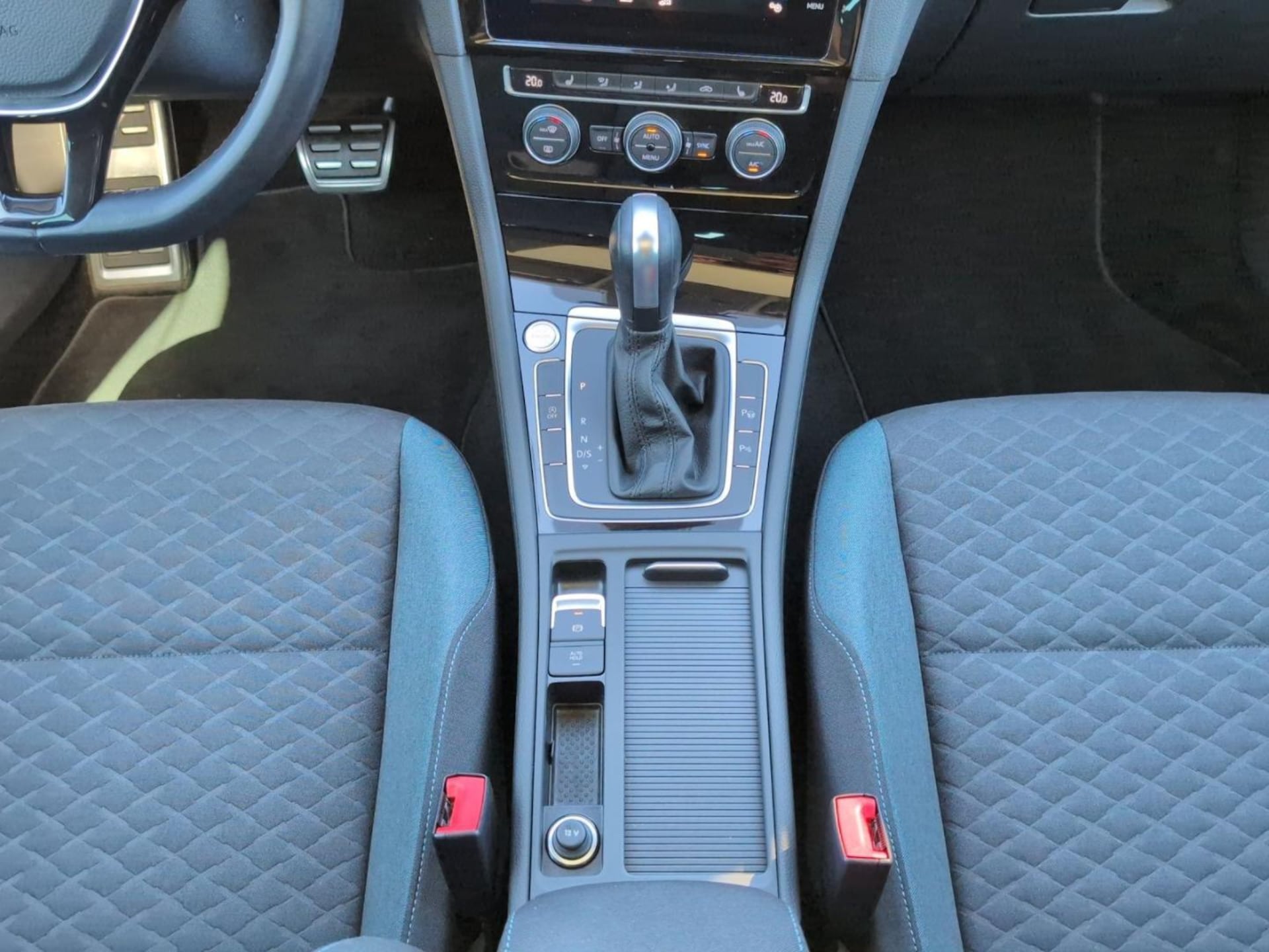Volkswagen Golf IQ.DRIVE