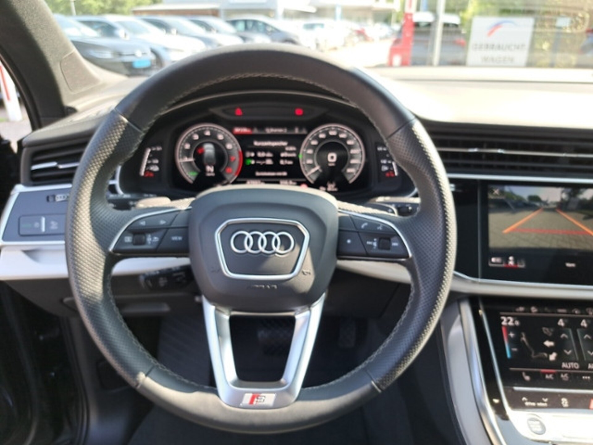 Audi Q7 SUV TFSI e S line