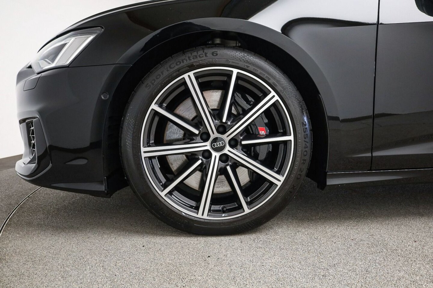 Bild über Audi S6 Limousine TDI quattro tiptronic - für weitere Informationen kontaktieren Sie den Audi Partner