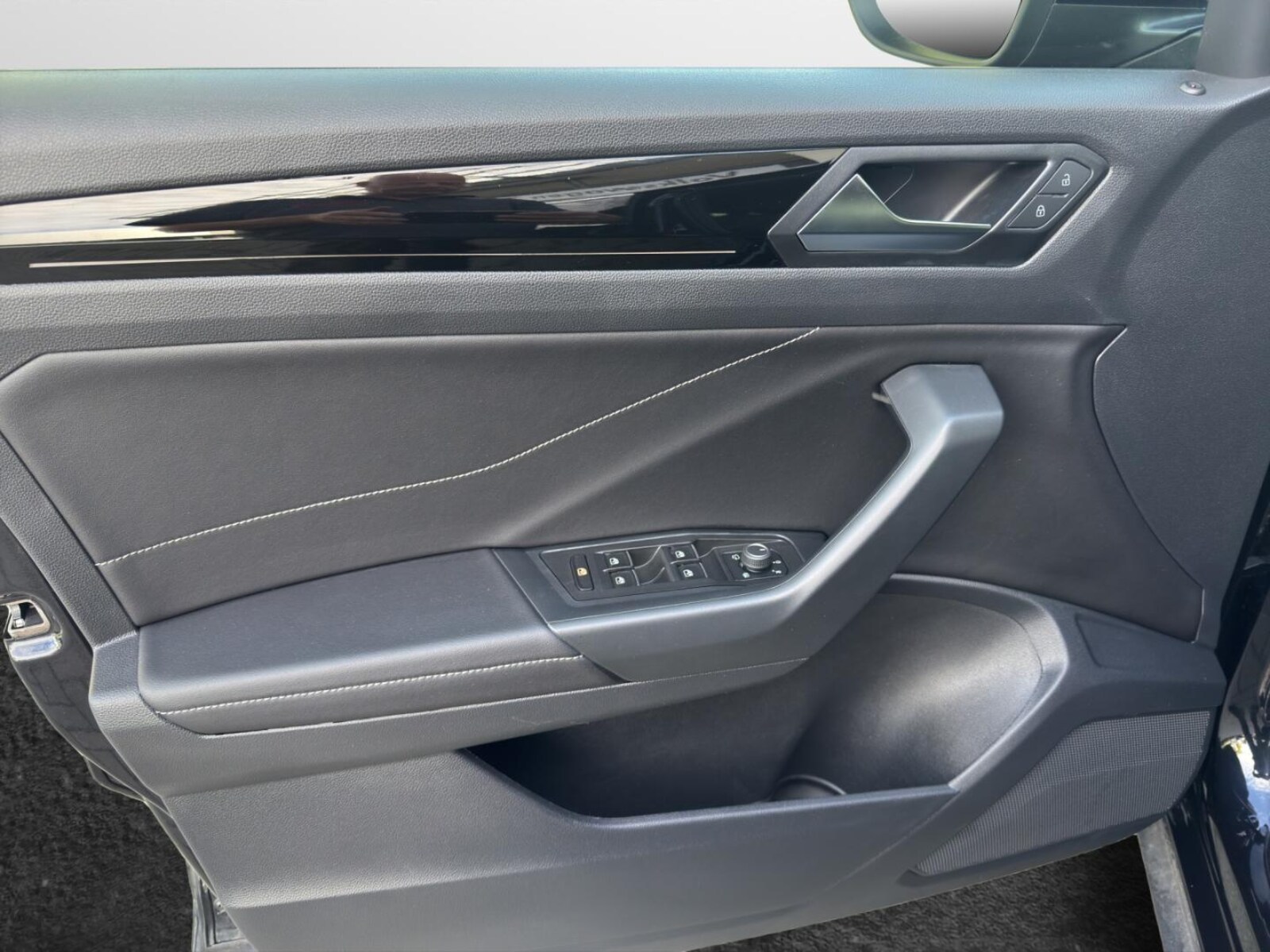 Volkswagen T-Roc – Bild 6