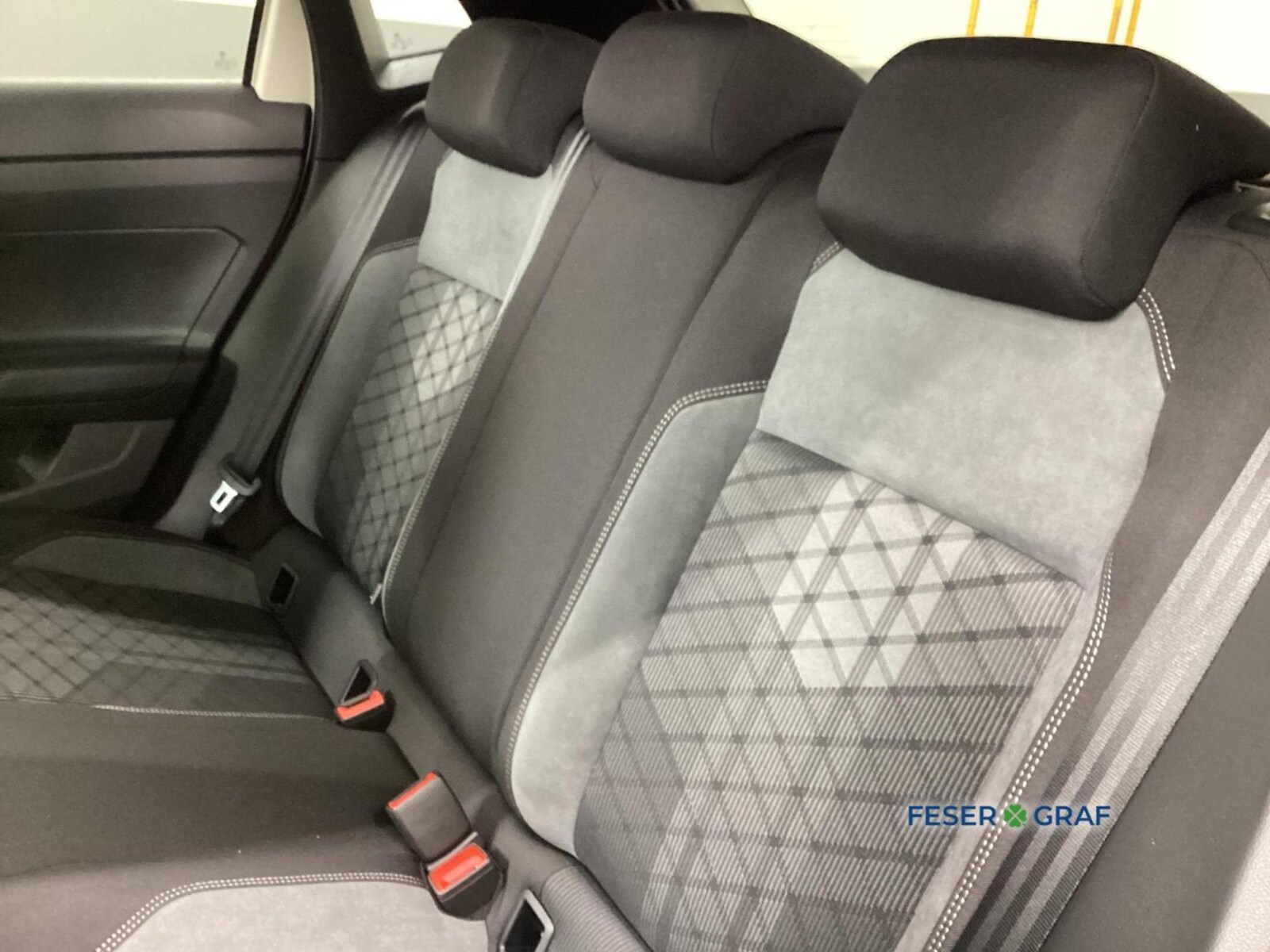 Volkswagen Polo – Bild 9