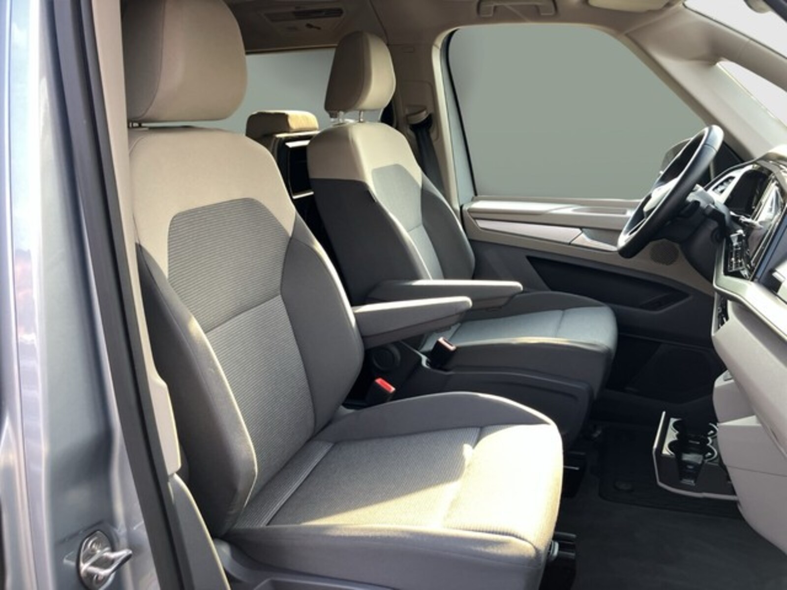 Volkswagen Multivan Langversion – Bild 18