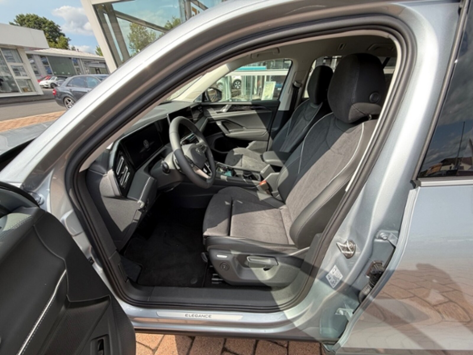 Volkswagen Tiguan – Bild 10
