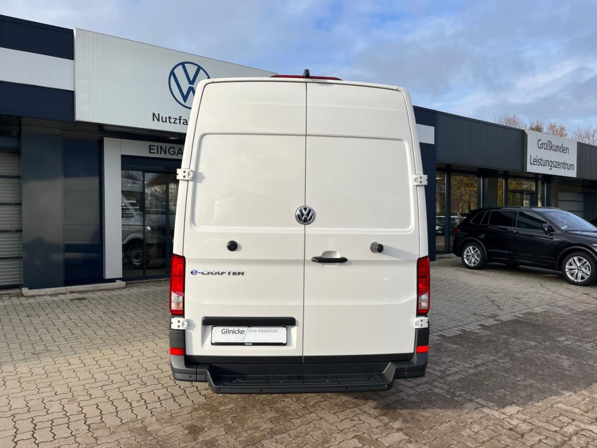 Volkswagen e-Crafter Kastenwagen mittlerer Radstand