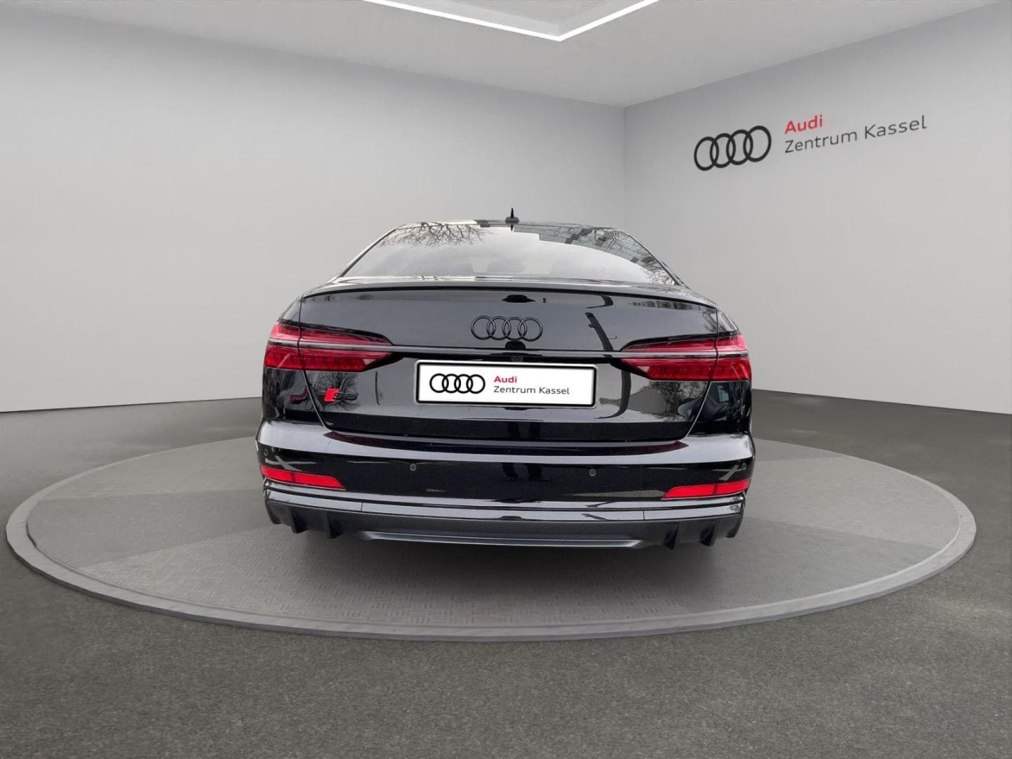Bild über Audi S6 Limousine S6 Limousine TDI 253(344) kW(PS) tiptronic - für weitere Informationen kontaktieren Sie den Audi Partner