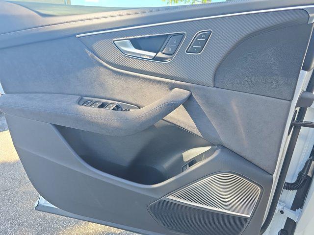 2026 Audi RS Q8 Base - Photo 25