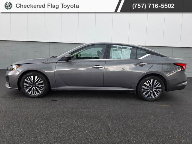 2025 Nissan Altima