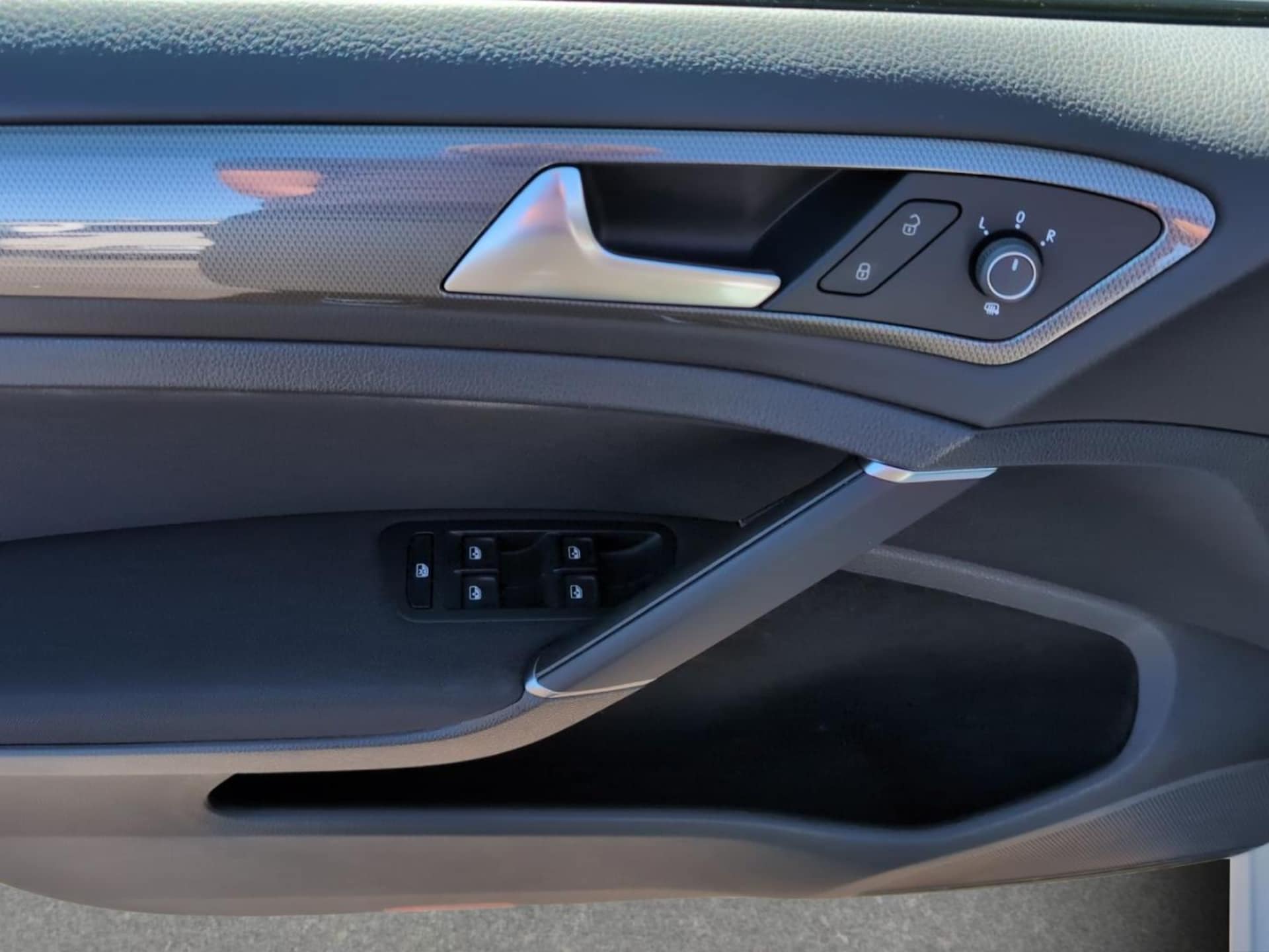 Volkswagen Golf IQ.DRIVE