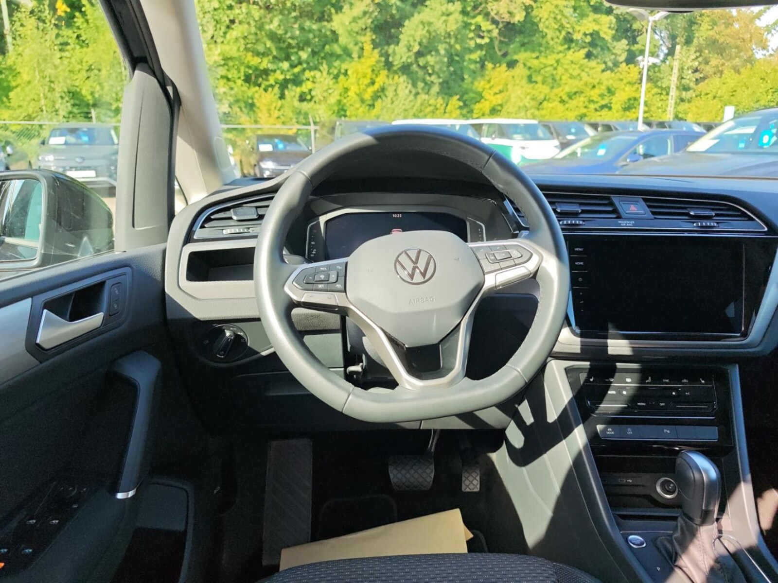 Volkswagen Touran – Bild 10