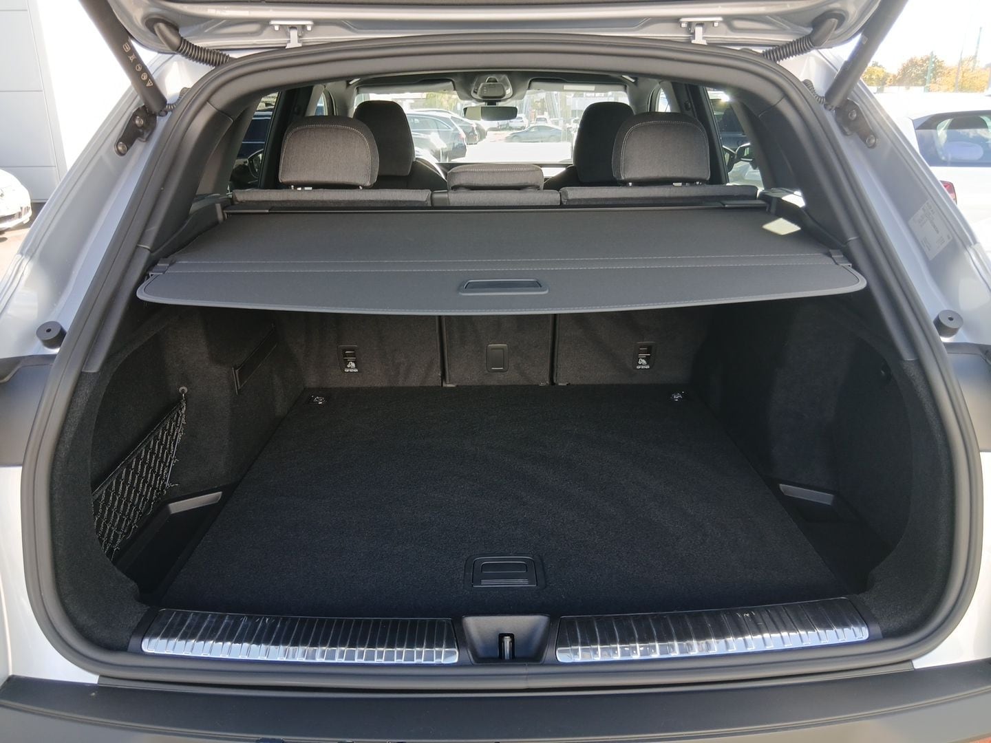 Bild über Audi Q5 SUV TFSI 150 kW S tronic - für weitere Informationen kontaktieren Sie den Audi Partner