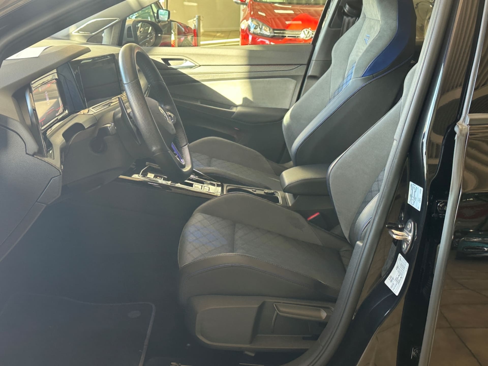 Volkswagen Golf R