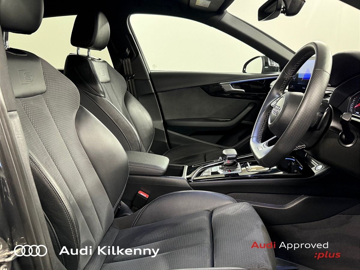Audi A4 Saloon
