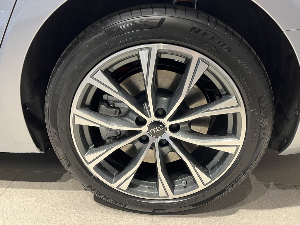 Bild som visar Audi A6 Avant e-hybrid A6 Avant e-hybrid quattro Proline Edition 220 kWS tronic - för mer information kontakta din Audi Partner