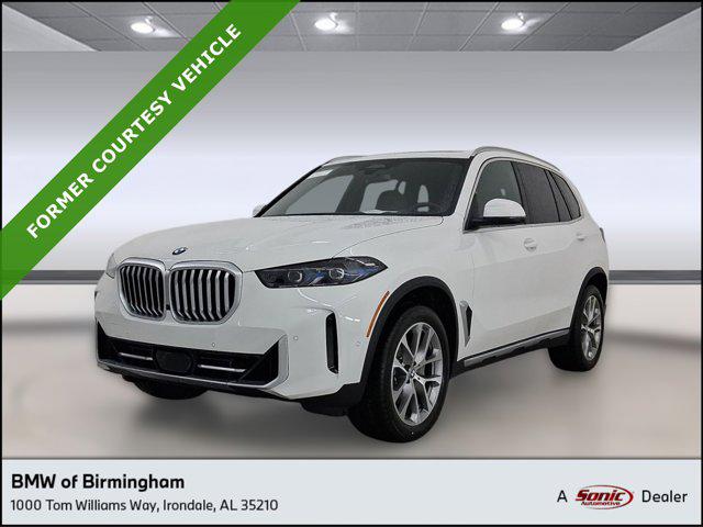 2026 BMW X5 sDrive40i's photo
