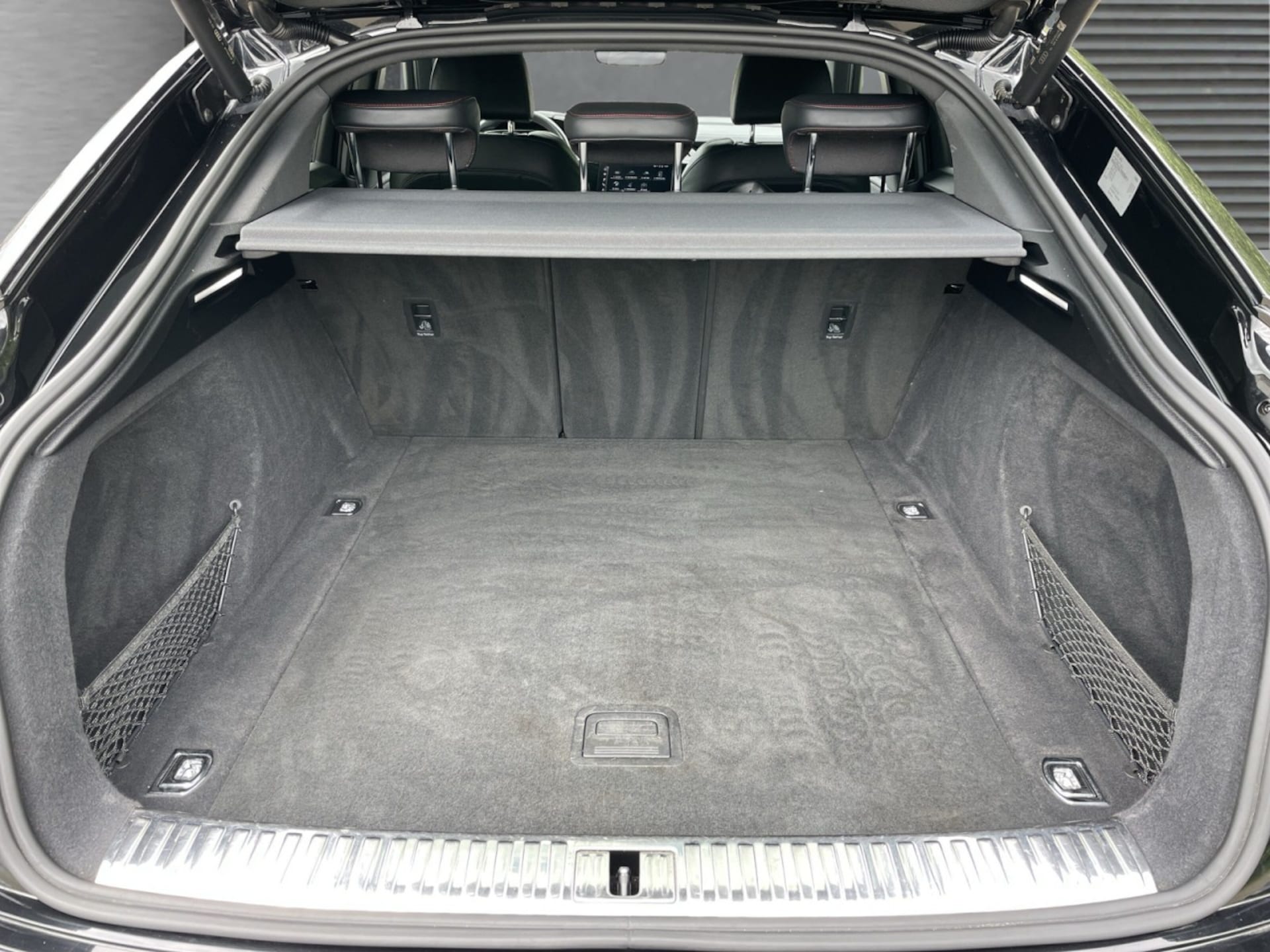 Audi Q8 Sportback e-tron S line