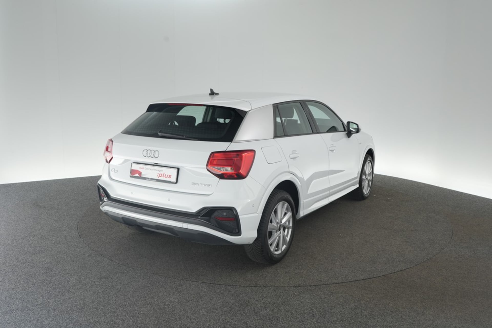 Audi Q2 S line
